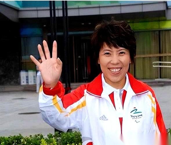 七年多。
连续88个月。
世界排名第一。
我每次看到这几个数字摆在一起，都觉得有