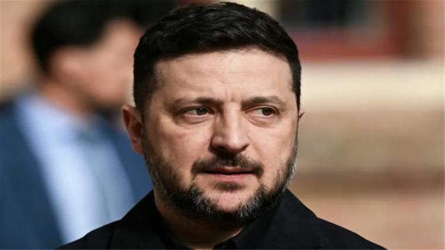 没人听泽连斯基警告！一觉醒来，俄以悄悄“联手”，世界格局真变天了！
 
泽连斯基