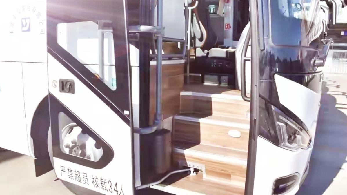 🔥昆明↔玉溪出行天花板！豪华新能源大巴上线啦。昆明往返玉溪的宝子速看！全新豪华