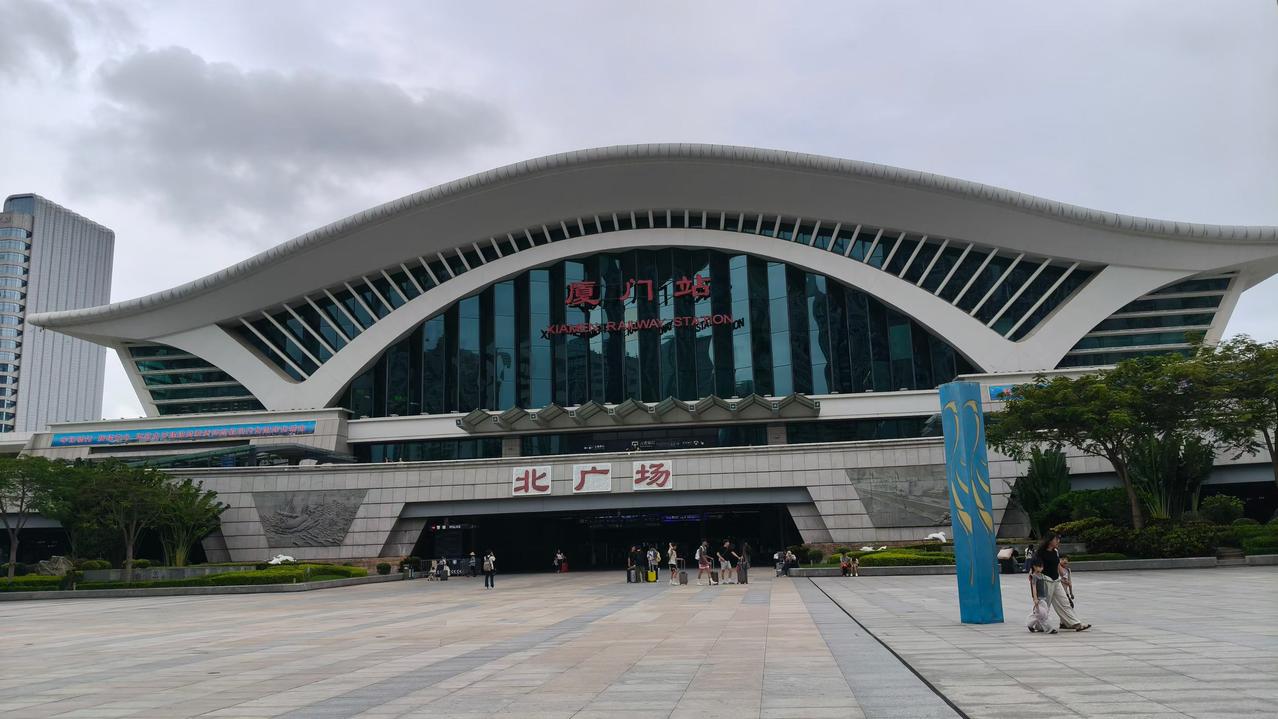 真心话茶局厦门是个好地方，到厦门旅游需要慢慢来去体会它的文化底蕴和历史传承。