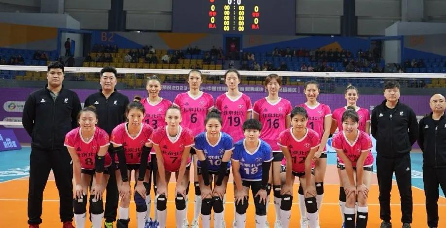 [玫瑰]北京女排3-2辽宁，双方将进行决胜场的比赛！
女排联赛八强战次回合，北京