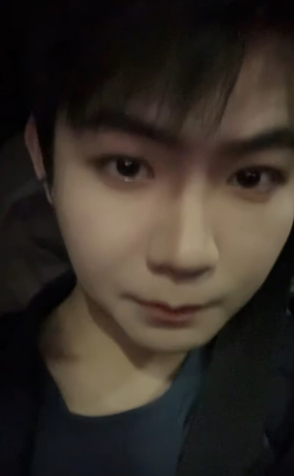 九尾XXZ与九尾共赴鑫光璀璨🦊电竞夏日营业中点击右键查看大图→网页链接