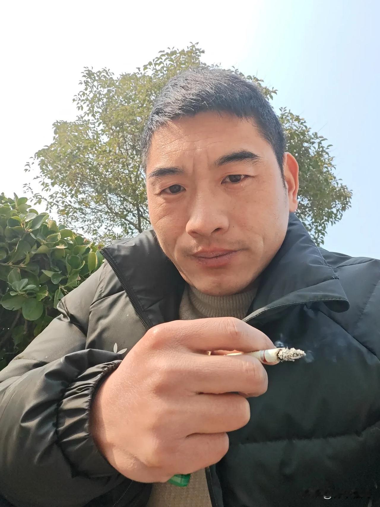 4个小时被老板叼了3次，这年头在工厂做管理真难哦[我想静静][我想静静]
年底厂