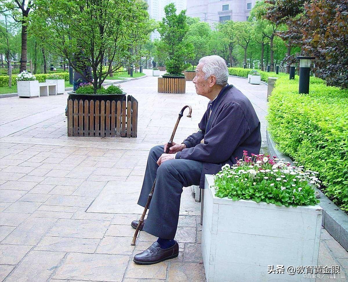 为什么有些人退休后会迅速变老？
    大家都有这样的感觉，如果一个人一直上班，