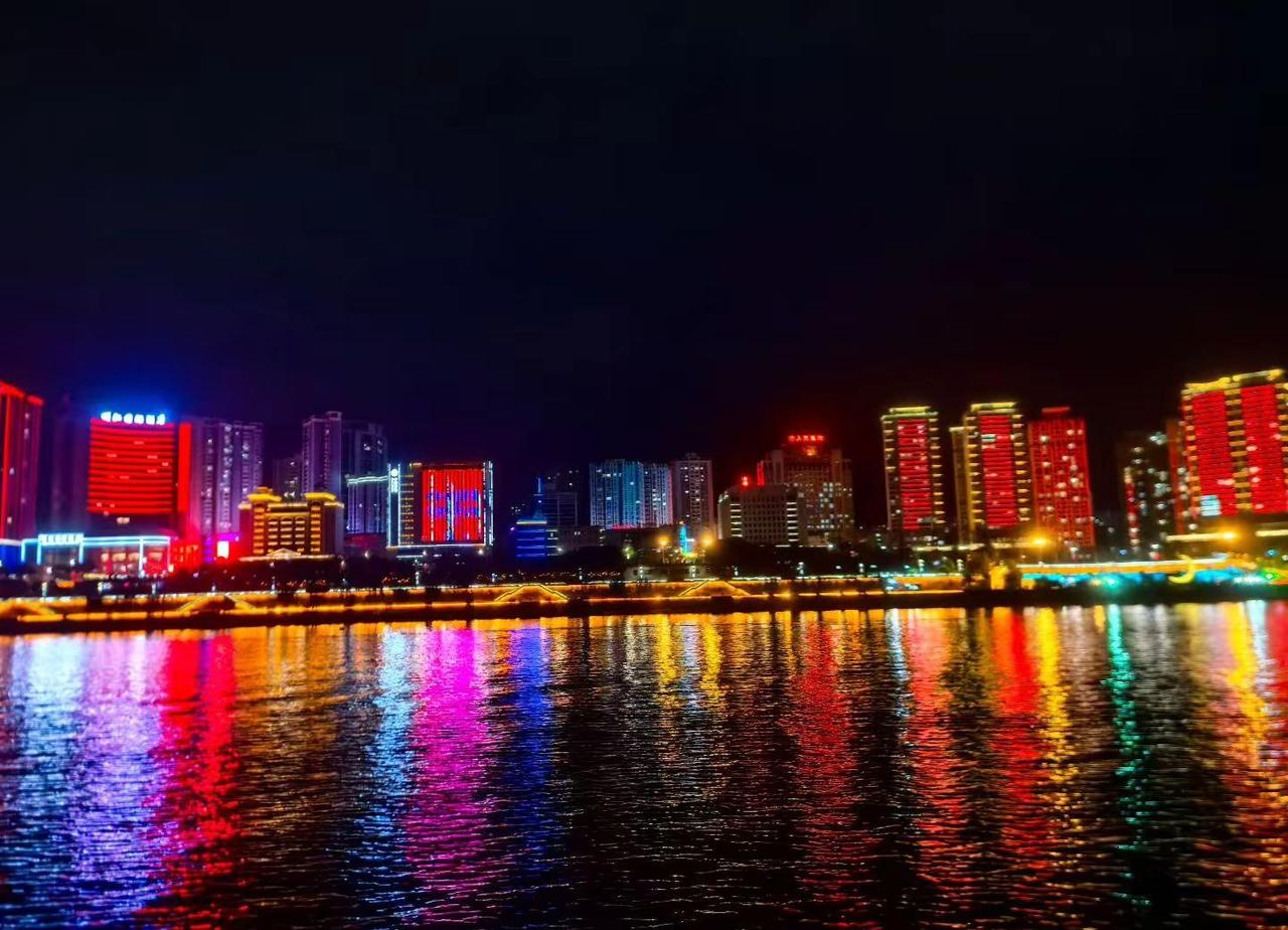 文旅灯光强弱电一体综合管控。户外照明 配电箱 强电控制 弱电控制 LED 照明