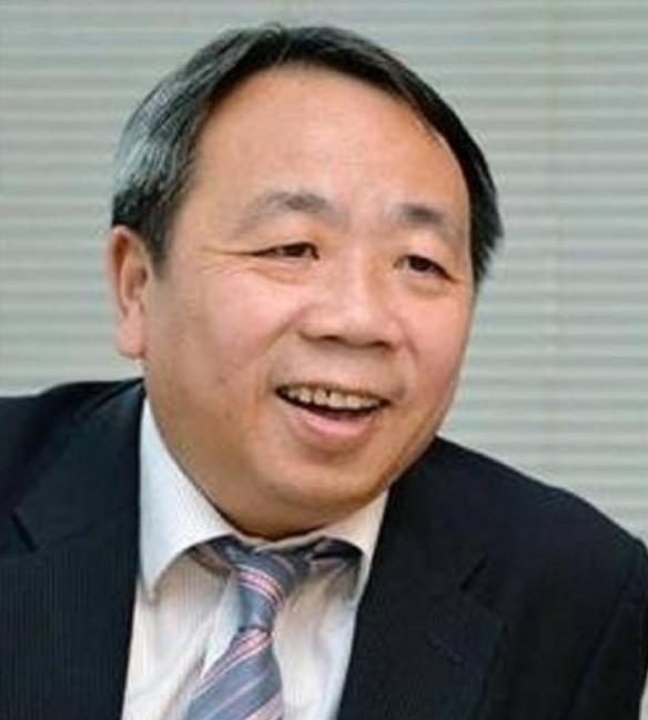 太恶心了！
大汉奸石平窜台！


石平这事
真够让人反胃的。


一个中国人，