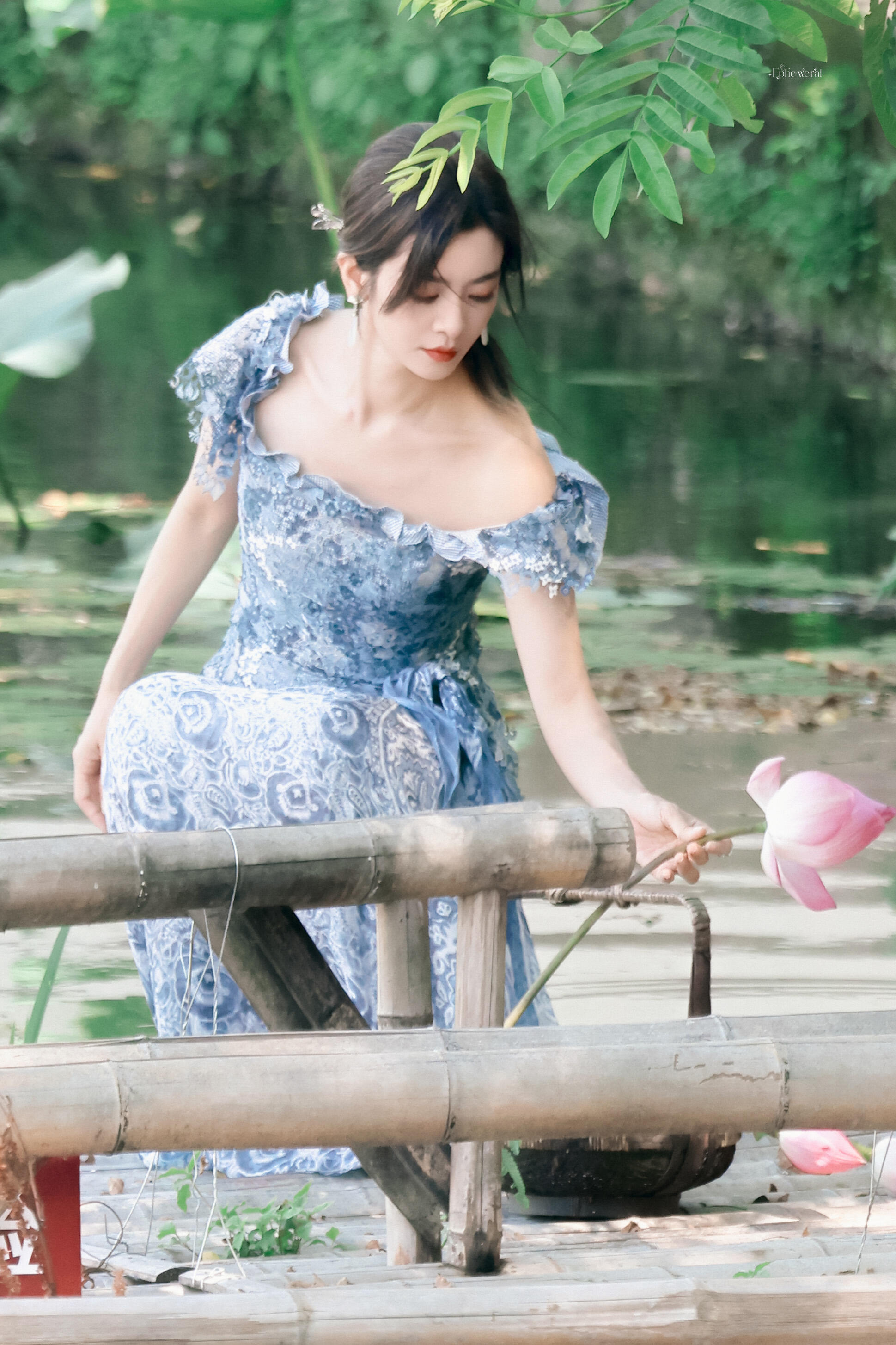 李晟美图~悦游密宴  女人想怎么坐就怎么坐！姐姐纯纯大女主李晟[超话] ​​​