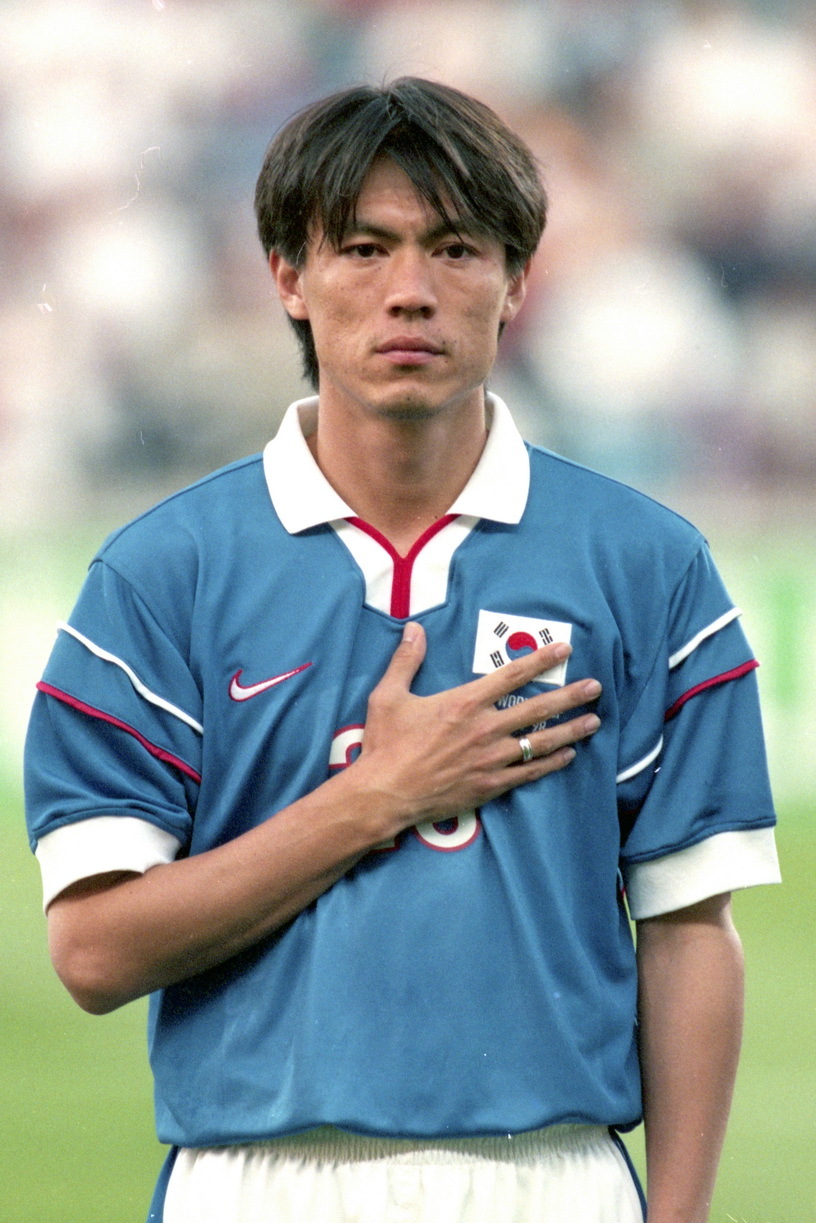 世界杯 洪明浦，1998年6月20日，世界杯小组赛，荷兰5-0韩国。足球老照片