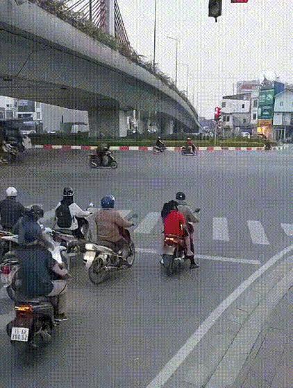 差点白捡个媳妇！
