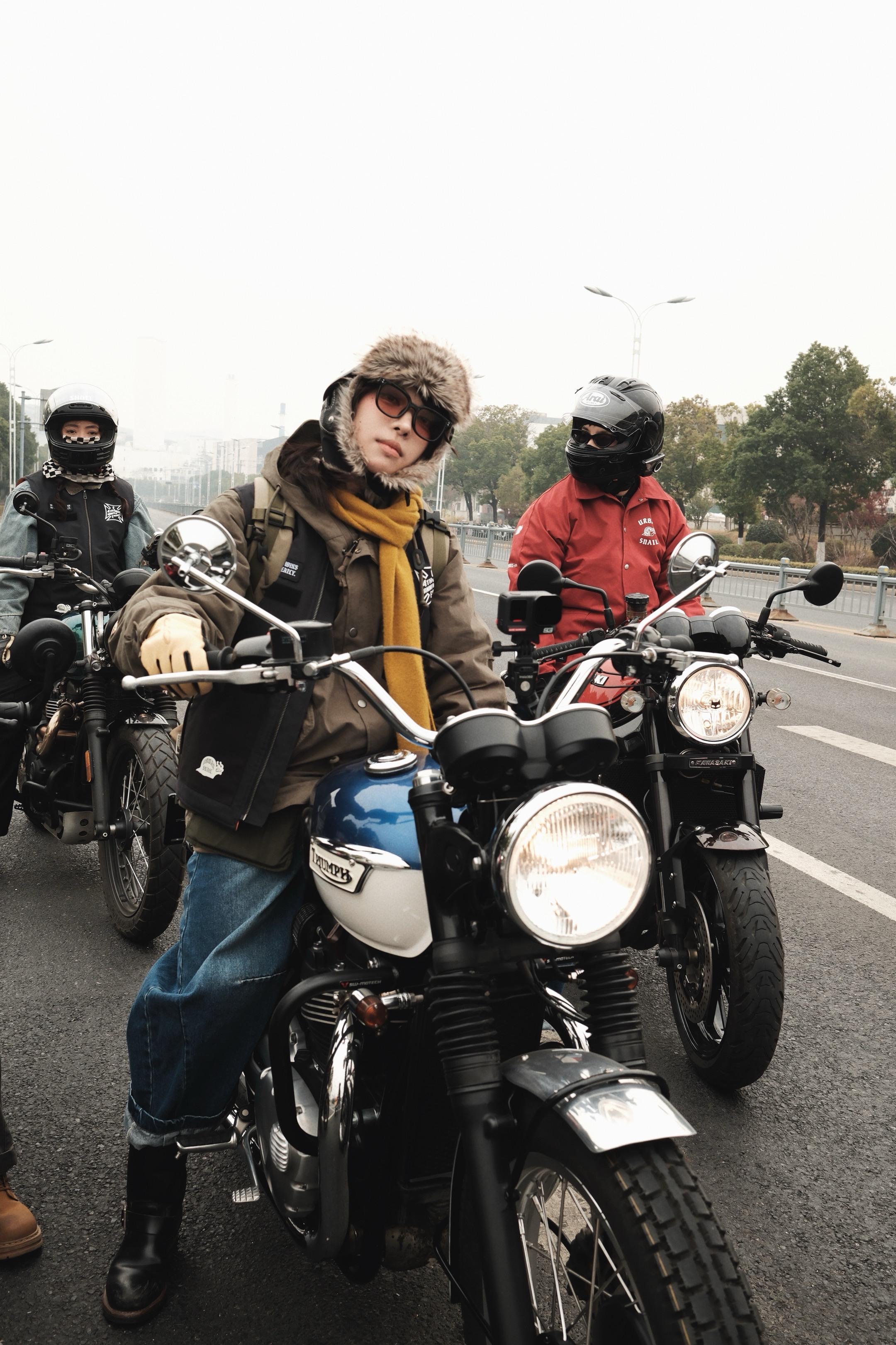 苏州骑复古车的人还多吗。