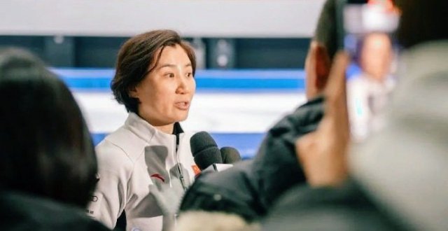 亚冬会中国体育代表团成立  随着哈尔滨2025年第九届亚冬会的日益临近，中国短道