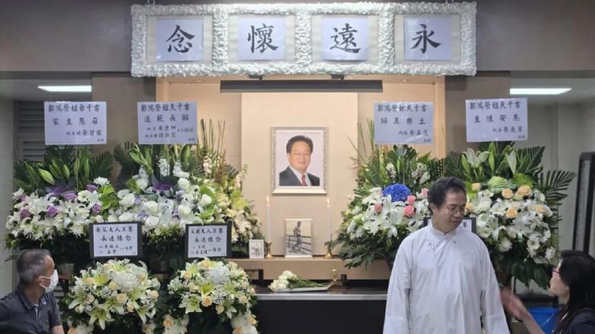 TVB“金牌绿叶”郑雷去世，曾出演《鹿鼎记》《笑傲江湖》等