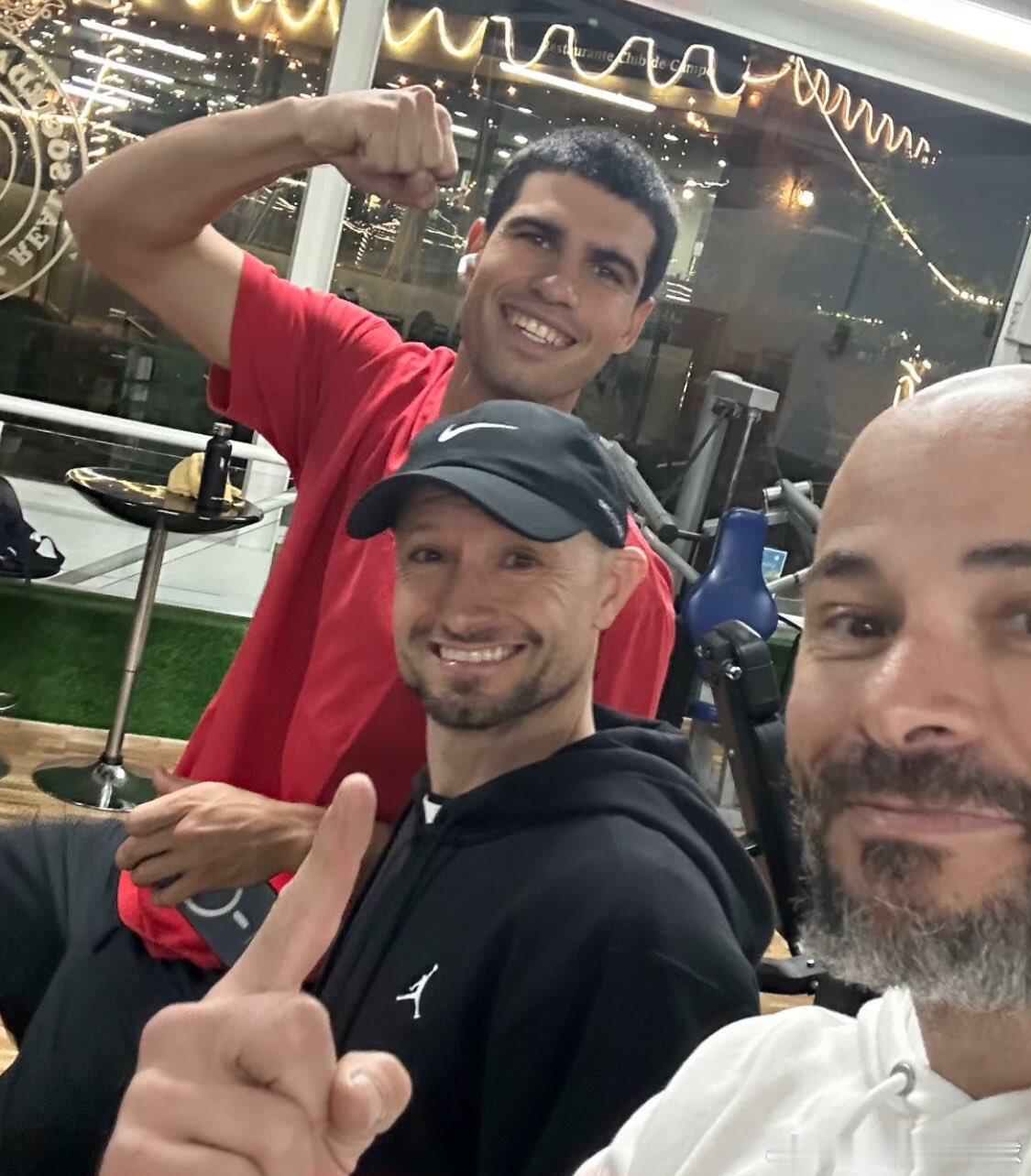 阿尔卡拉斯已经开始准备了阿尔卡拉斯开始准备体能训练为新赛季做准备网球talkin