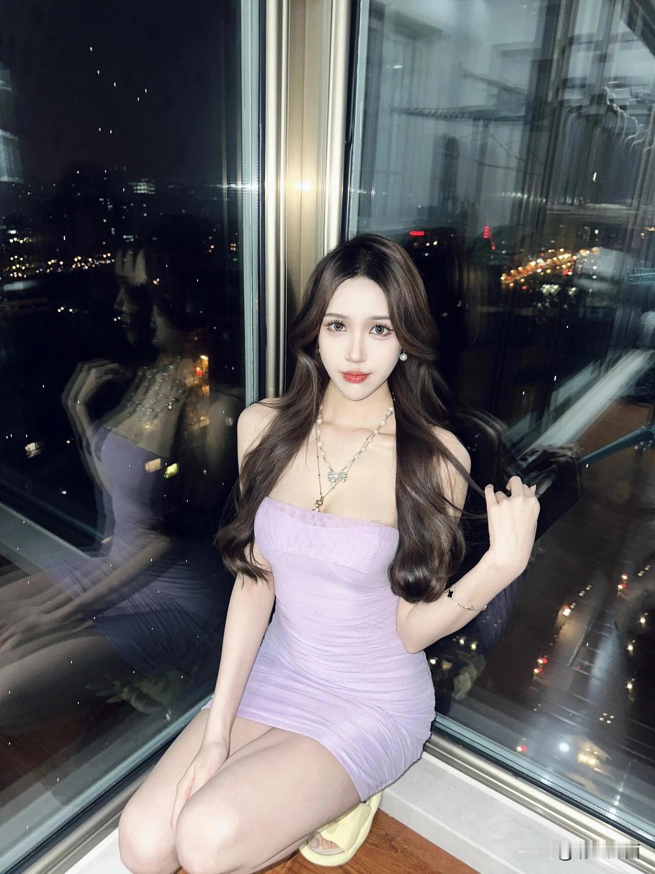 红裙翩翩舞，长发飘逸间。#绝美倩影大放送# #妩媚娇娆靓丽美# #沉迷美丽佳人#