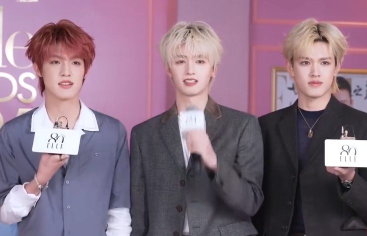 TOP王耀庆四分钟后采比综艺还好笑 哇塞，TOP登陆少年还没来，王耀庆就猛灌水还