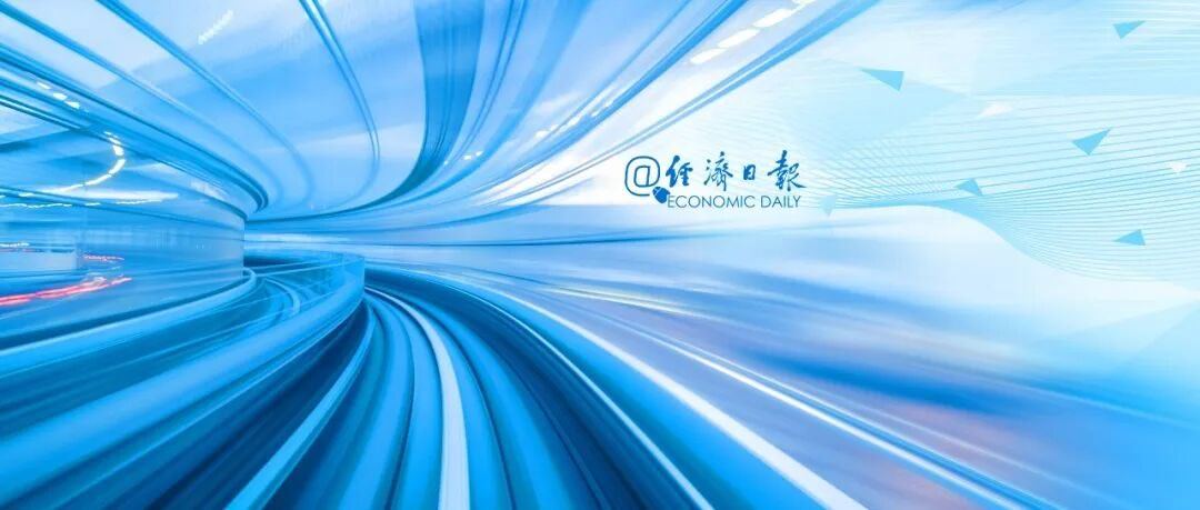 加拿大总理马克·卡尼当地时间5日宣布一项电动汽车发展新战略，通过拨款、财政补贴和