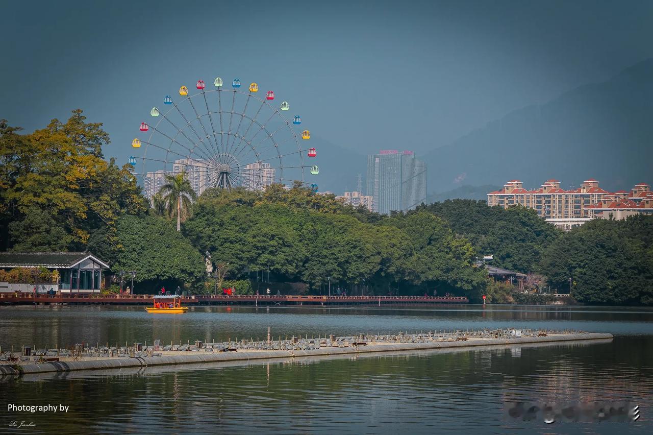 天下西湖三十六，说的是我国曾有个36个名叫“西湖”的地方，福建福州的西湖名列其中