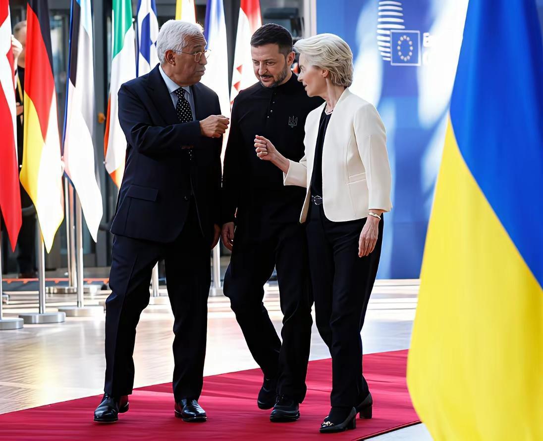 1370亿欧元肯定要打水漂！
900亿欧元是无息贷款，这意味着乌克兰根本没法还了