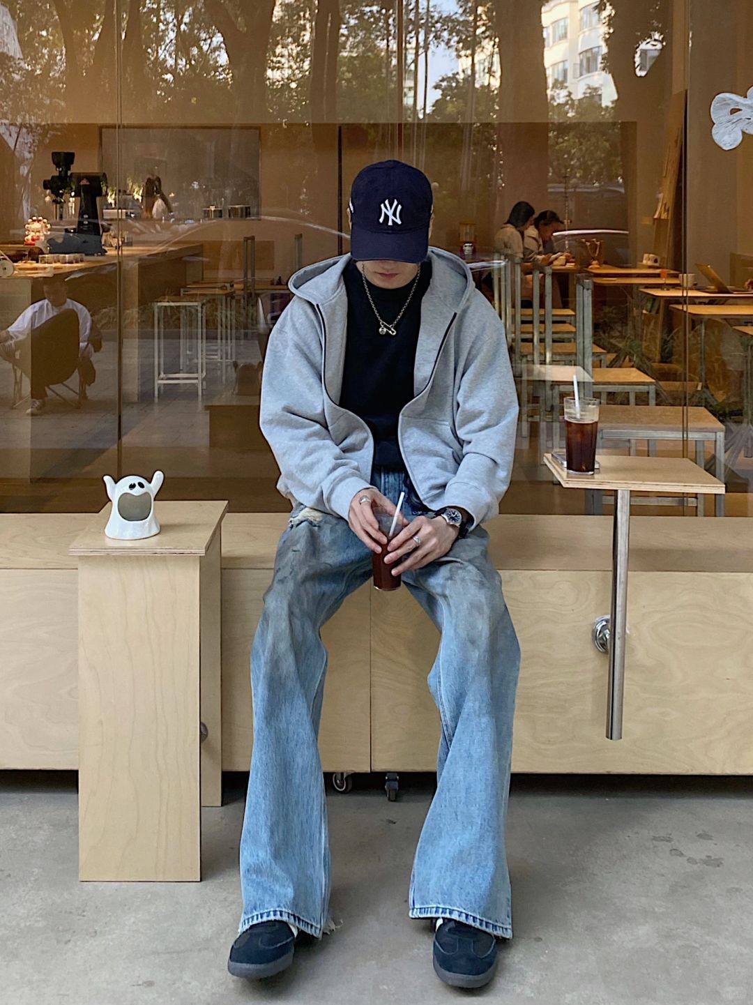 🎱就爱穿得旧旧的