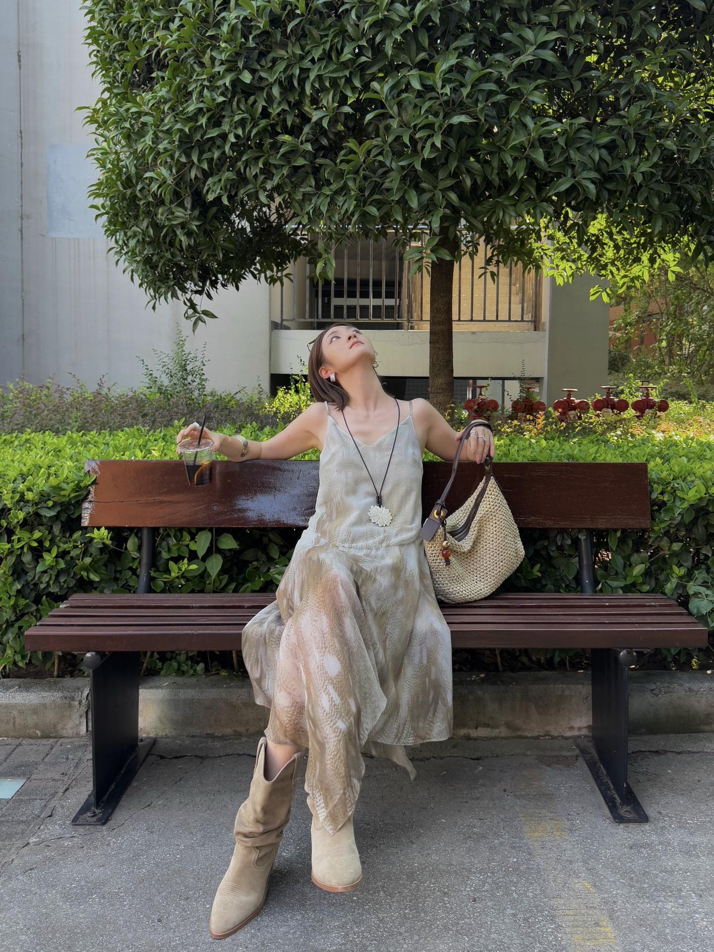 照片就是越随意越好看。