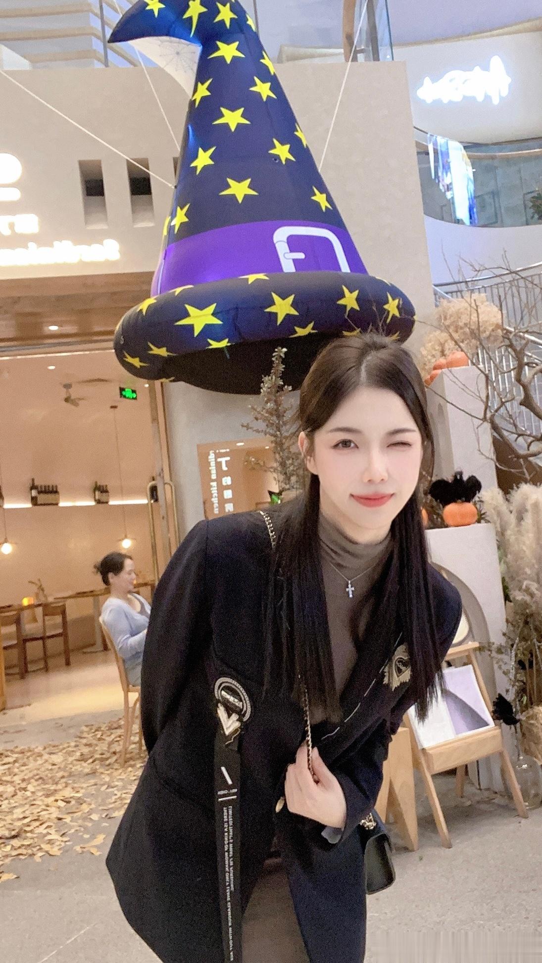 明年要搬家 出点闲置衣服哈 ​​​