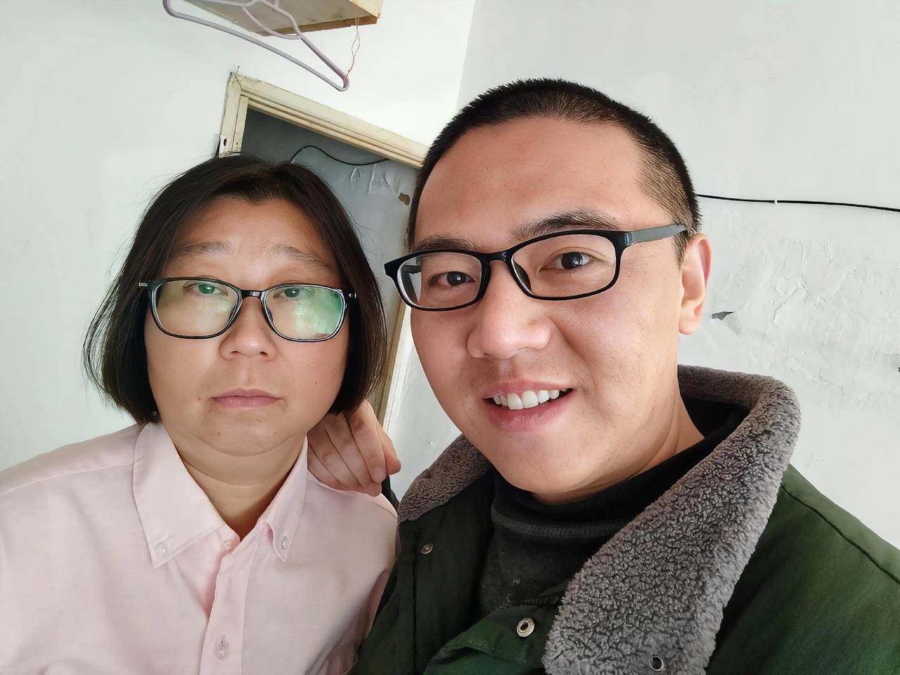 我认为两个人结婚之前一定要试婚，就像你去商场买衣服难道不试穿一下就要买吗？如果不