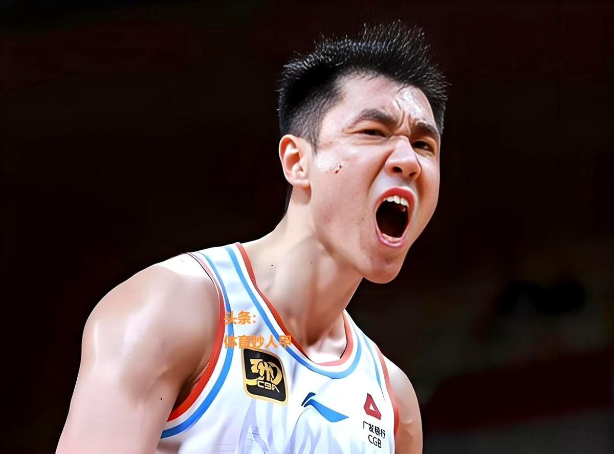 最后1分钟，被反超了。
就1分。
领先了几乎一整场的10分优势，哗啦一下，没了。