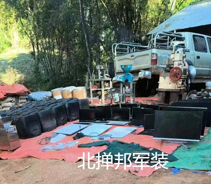 北掸邦军这下跳进黄河也洗不清吧！

缅甸政府军的大部队，突袭北掸邦军扎扎的孟科村