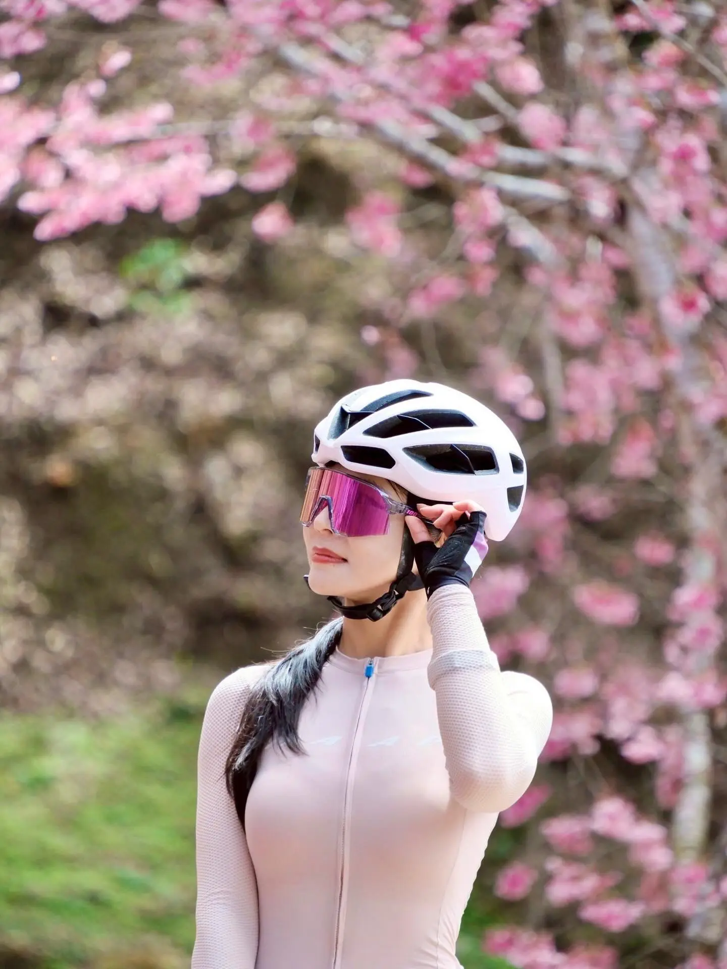 骑行 女骑骑行vlog 公路车骑行装备