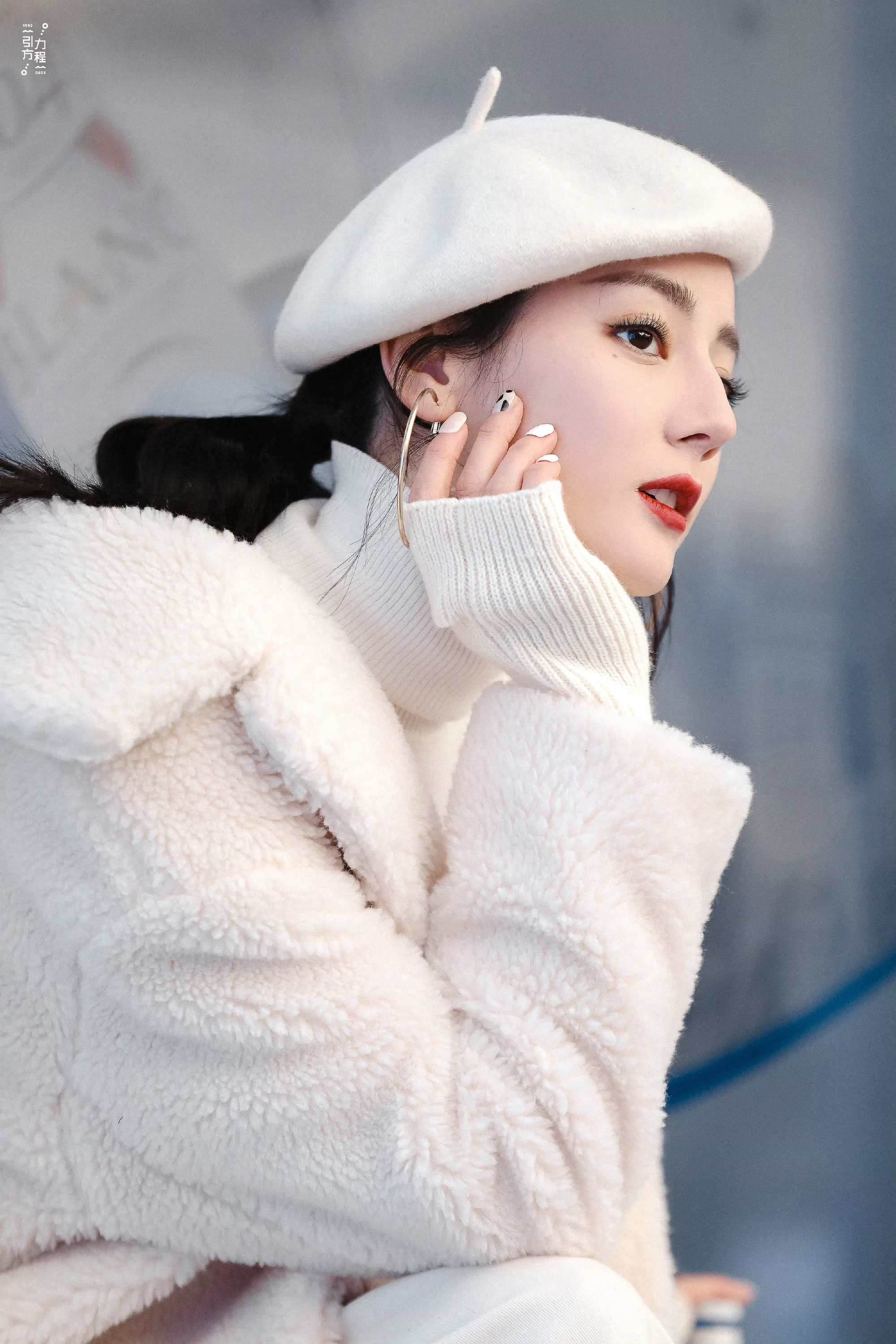 迪丽热巴迪丽热巴钰珑 dlrb 迪丽热巴功夫女足 dlrb 迪丽热巴卫蓝不好意思
