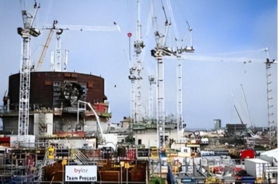 真当中国不敢动手？中方向全世界宣布：退出1900亿大项目

麻烦看官老爷们右上角