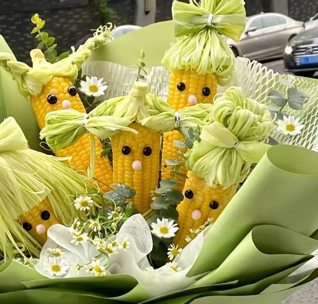 年轻人开始主动逃离玫瑰溢价第一次见可食用的浪漫现在年轻人比较务实，该省省该花花，