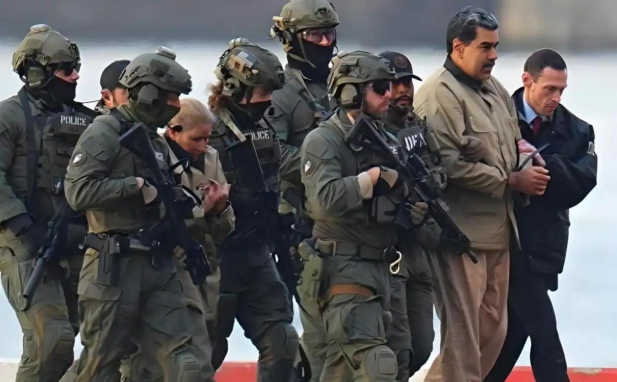 刷到马杜罗的最新消息，真的越看越气！堂堂主权国家的总统，被美国直接派兵掳走，关在