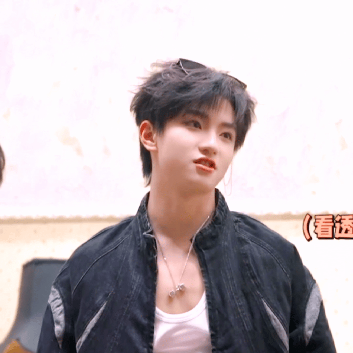 🎧''𝙈𝙮 𝙛𝙖𝙫𝙤𝙧𝙞𝙩𝙚 𝙖𝙡𝙗𝙪𝙢-‰熱愛