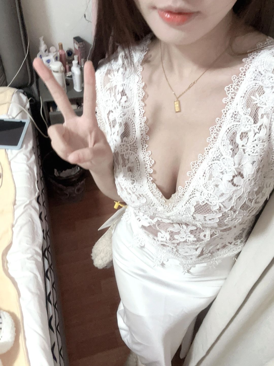 新衣服耶