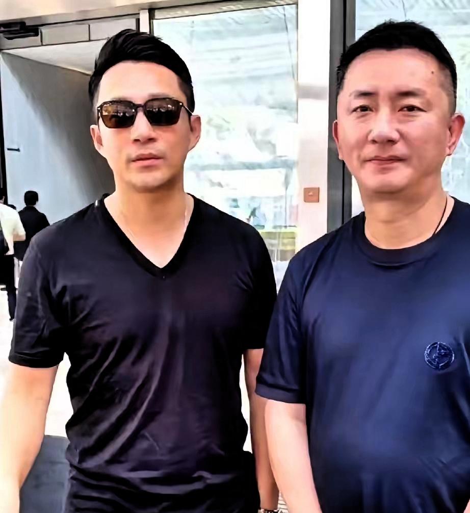 麻六记：沉默中的逆袭，汪小菲的新战场
长沙麻六记火了，永旺店五天来客五千，日收九