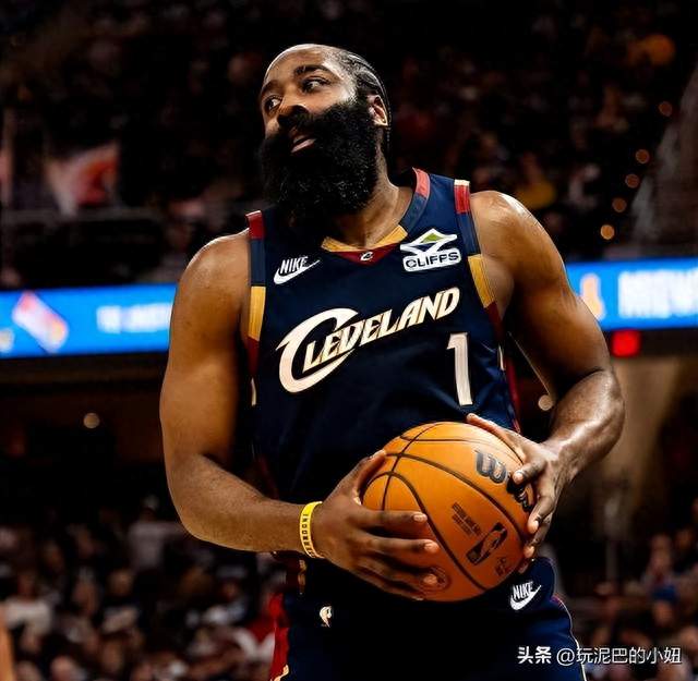 NBA“炸了”！3年9700万！哈登续约骑士队，詹姆斯夺冠彻底悬了？