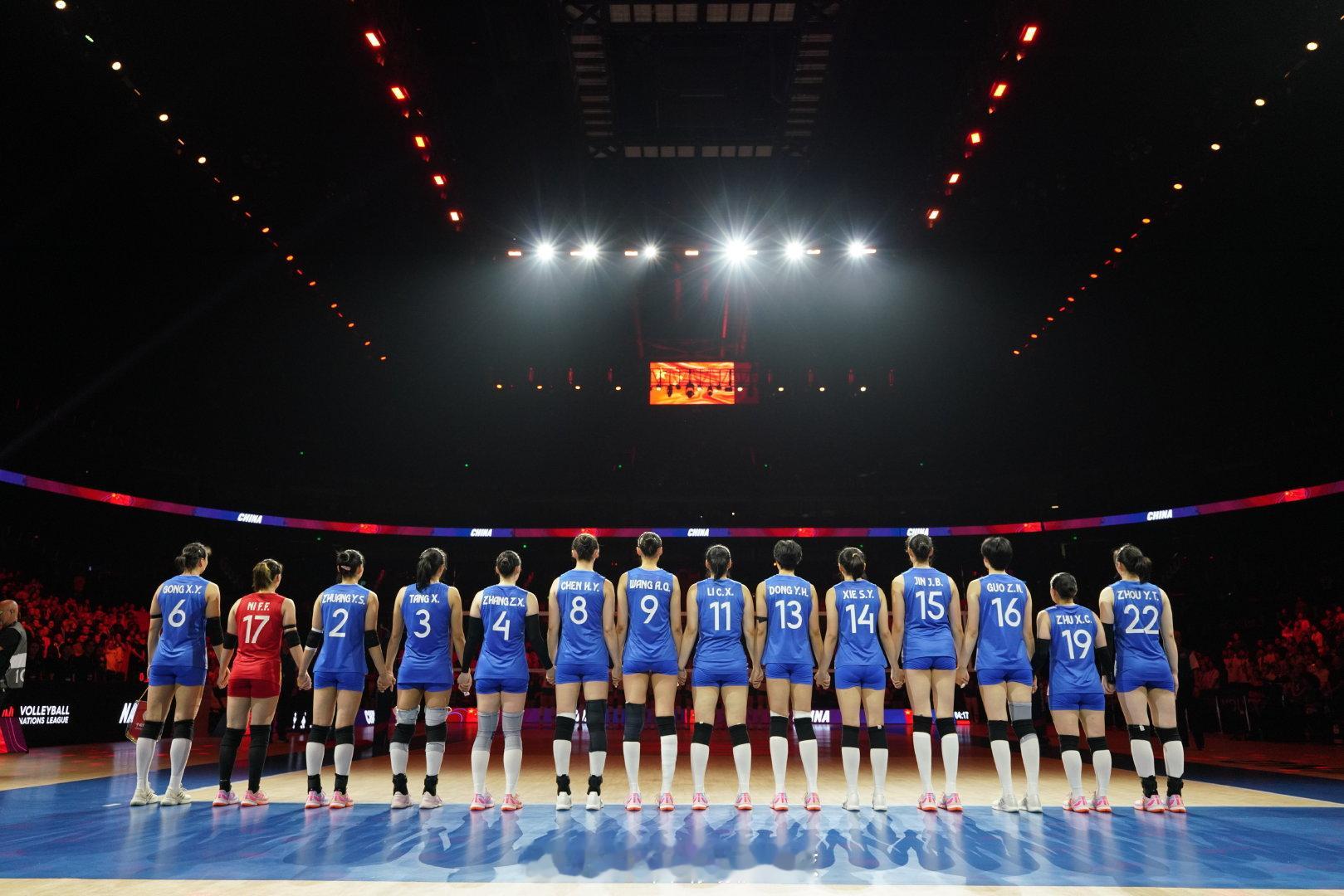 2026年世界女排联赛 中国南京站，中国女排vs捷克女排，中国女排 第一局20-