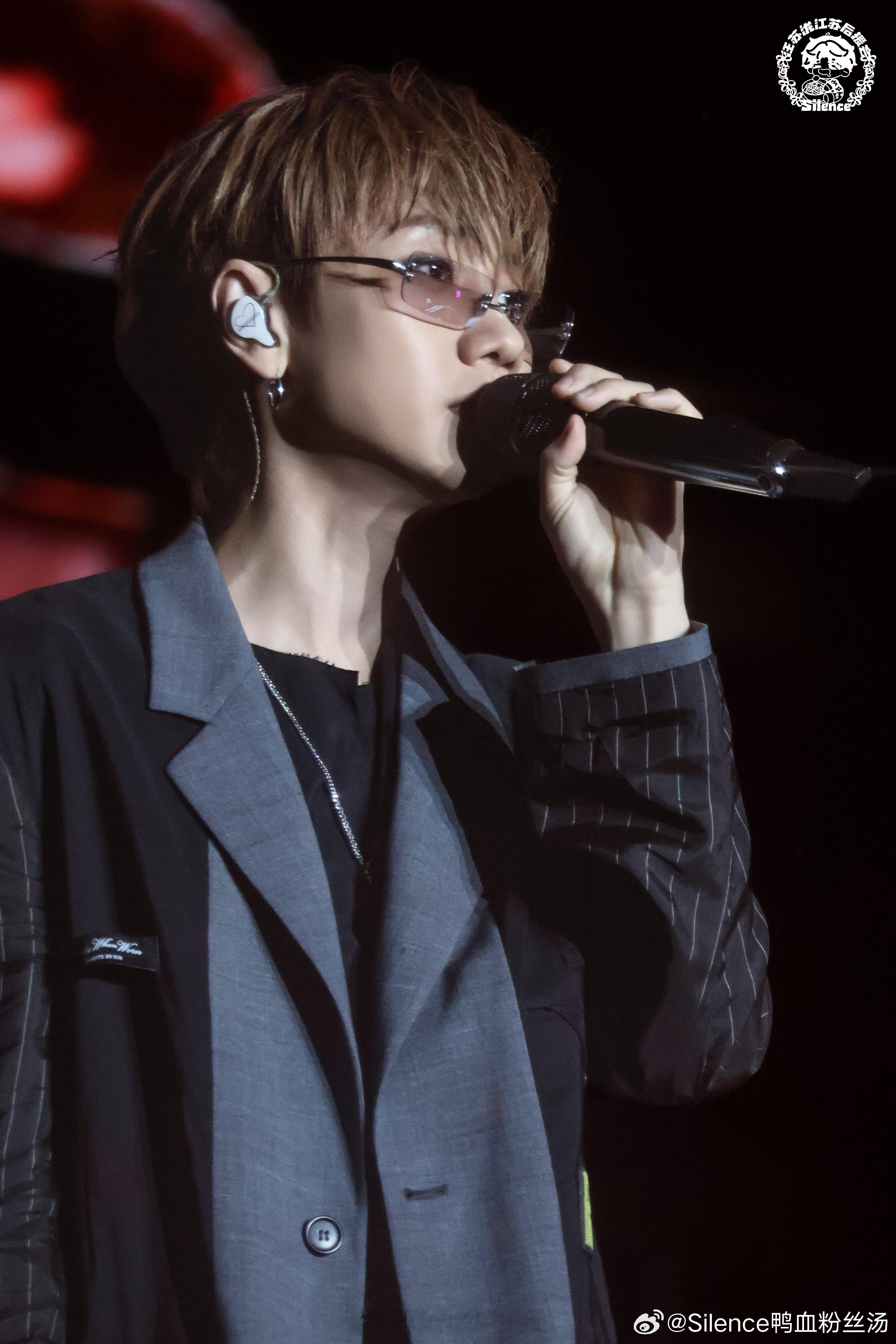 汪苏泷这次回来真的不一样 唱功精进气场炸裂，用音乐与舞台证明，永远值得期待！ 