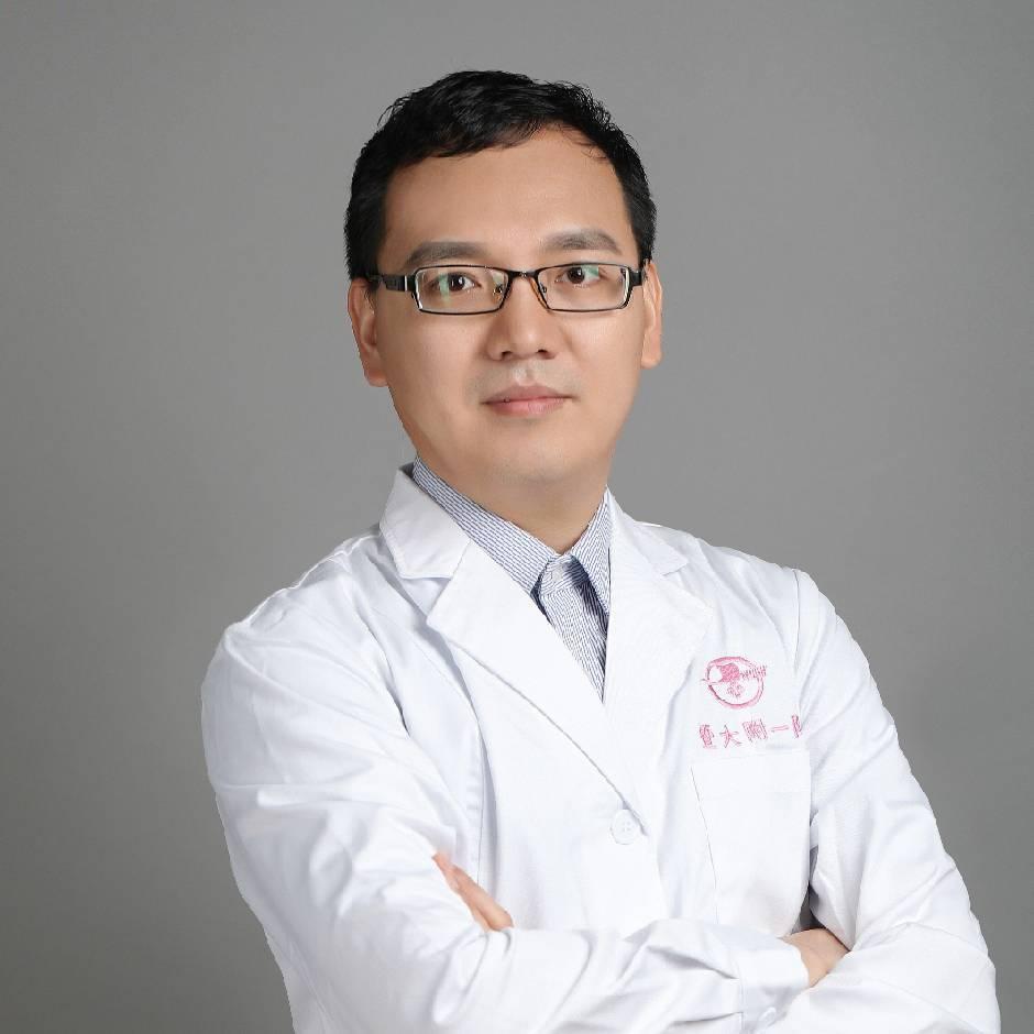 大家好，我是冯伟峰，暨南大学附属第一医院中医科副主任医师。饮食不规律、长期吃辛辣