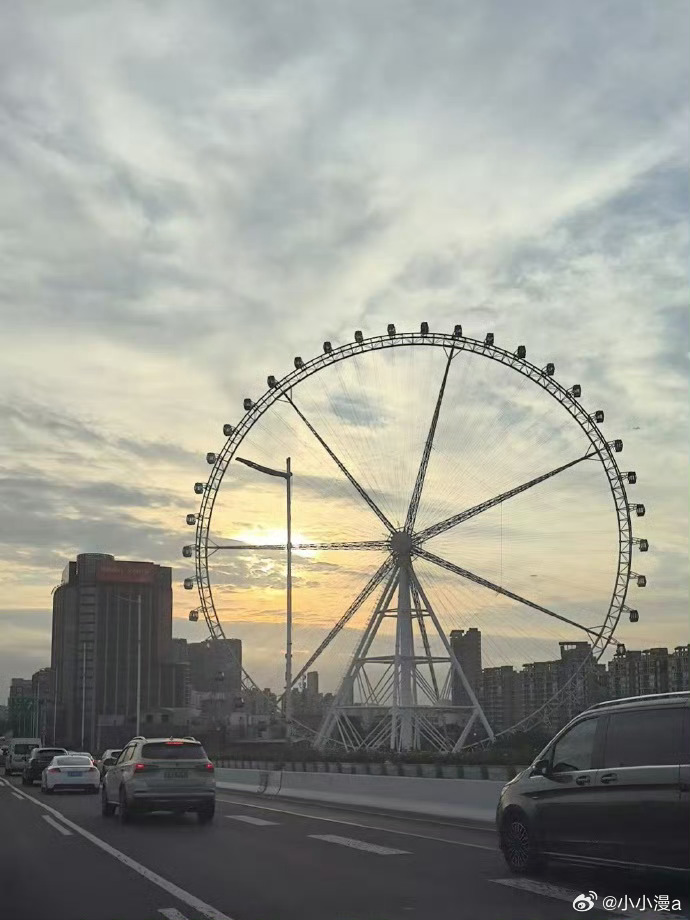 无论你成为谁，无论你把自己变成了什么，那就是你本来的样子，它一直在你心中。——塔