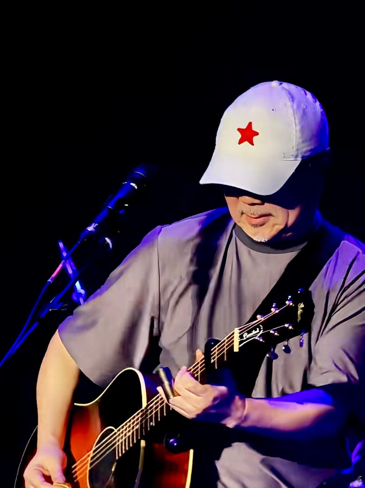 老崔，两张＆祝大家中午好！ ​​​