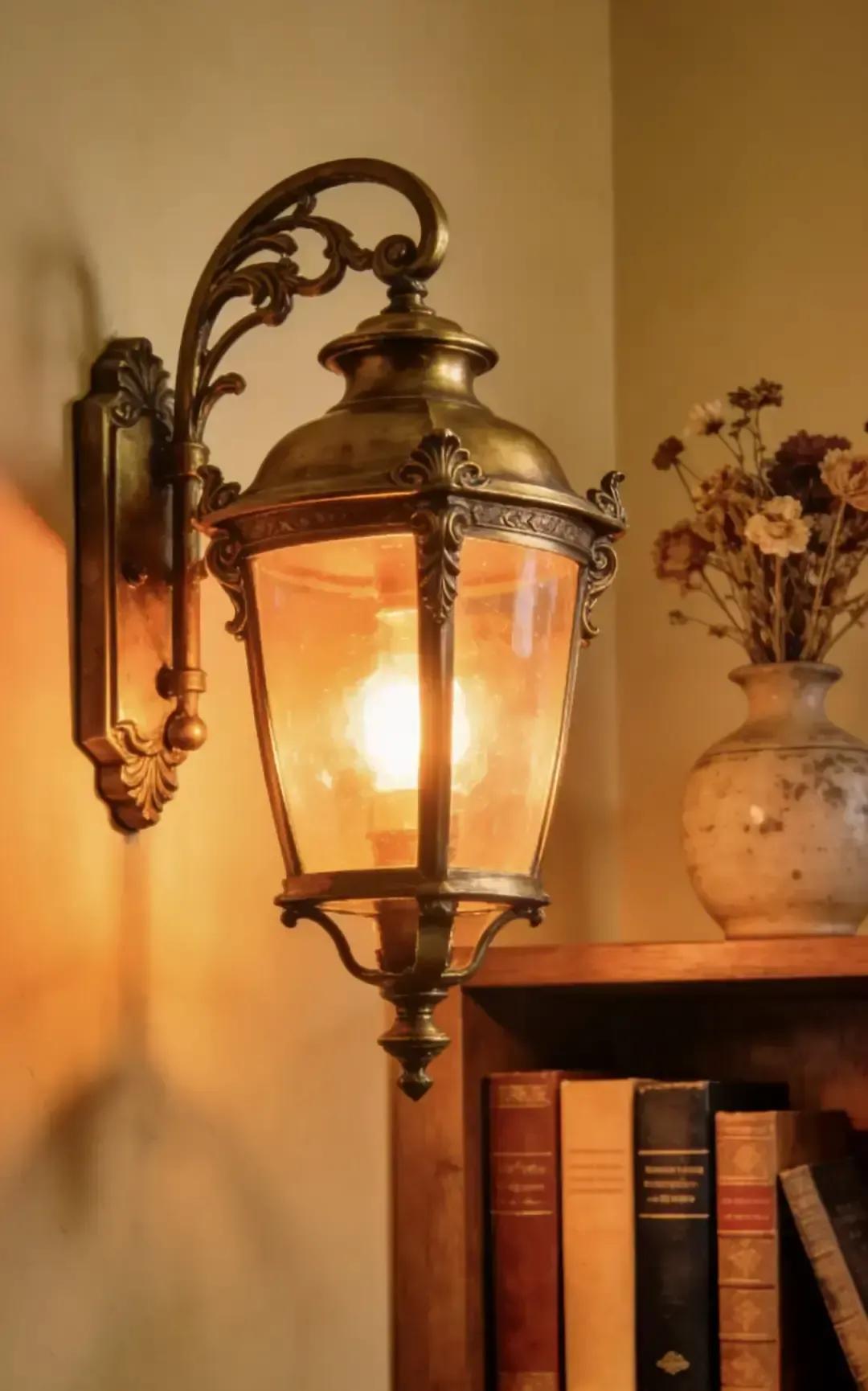 刷到一张清单，说每天散步半小时、睡前写三行复盘、钱包里固定放一张百元钞不花，就能