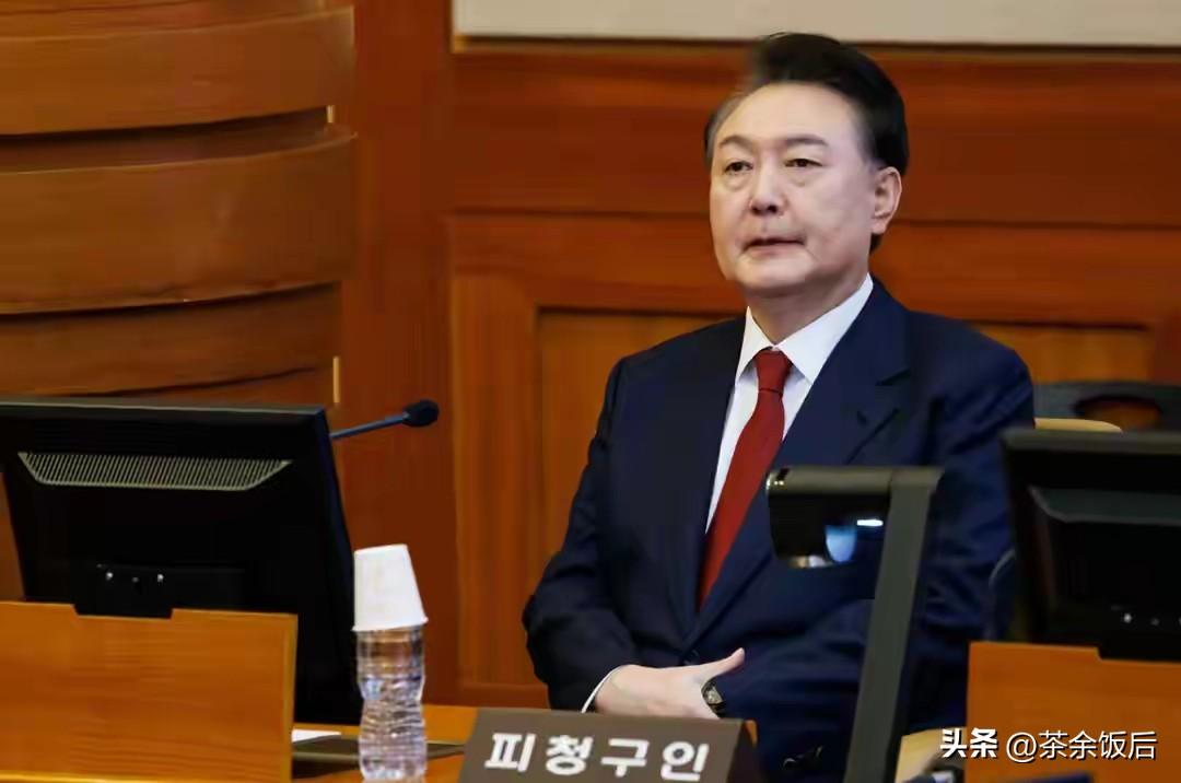 谁能想到，韩国前总统尹锡悦在狱中还能搞“理财”？

人家坐牢是改造，尹锡悦坐牢是