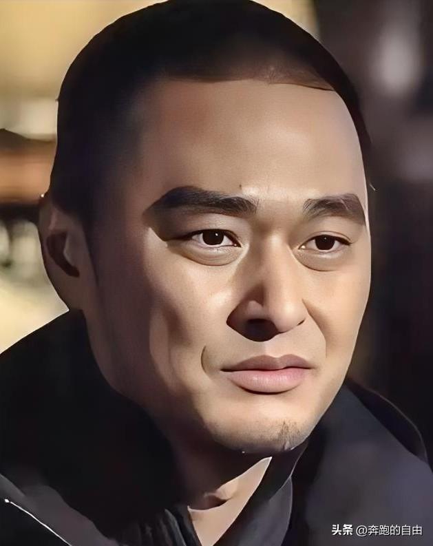 “身家上亿”的北京协和医学博士冯唐，再次抛出惊人“言论”，他说：“没事不要和任何