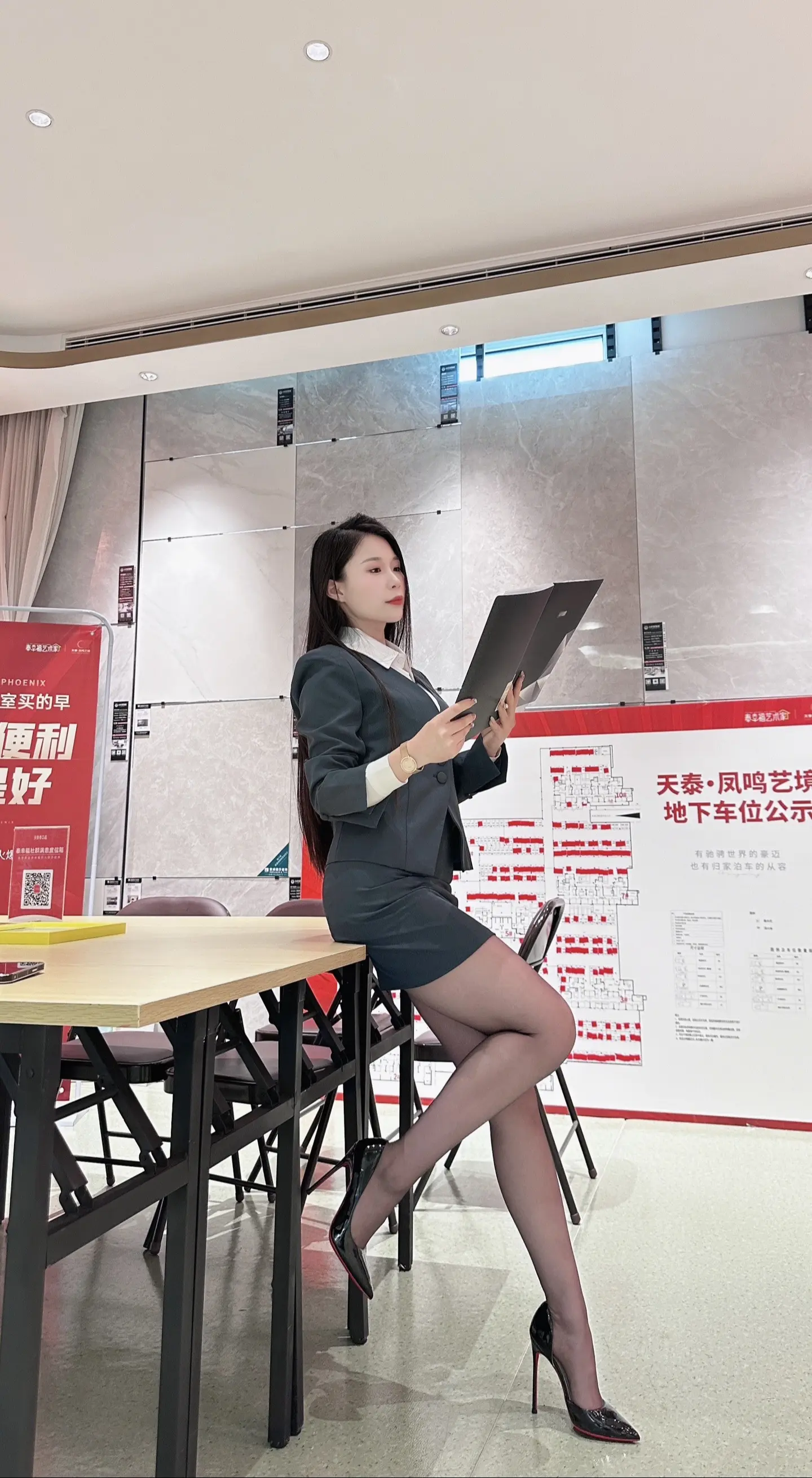 我只需要漂亮有钱身材好至于男人还是留给需要的人吧
