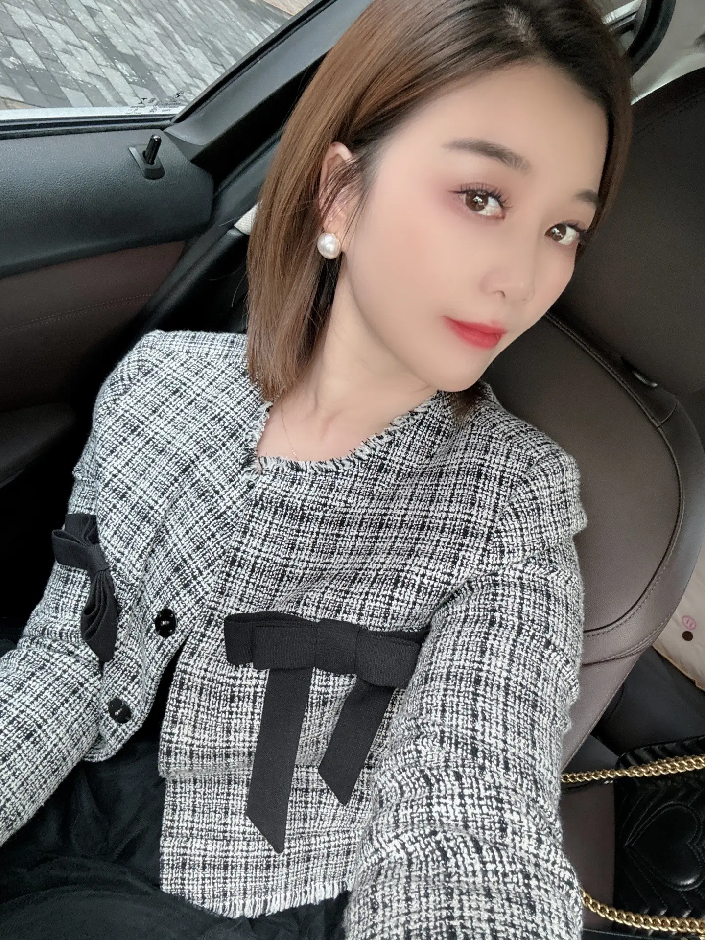 熬过所有的苦，未来才会更甜，加油姑娘。