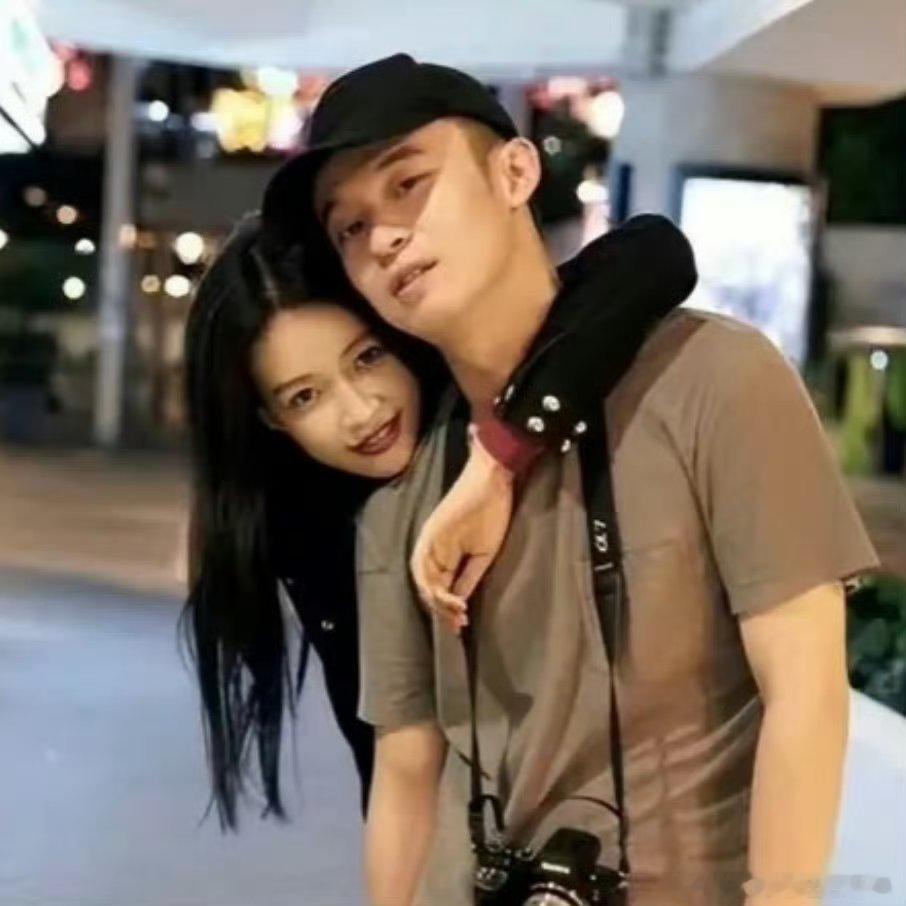 再见爱人5 孙怡董子健孙怡和董子健会离婚真的是让人挺意外的，毕竟当时觉得两个人特