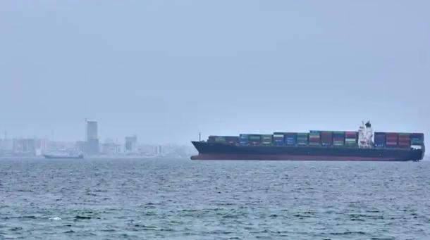 中东能源市场迎来重大变局！阿联酋接连放出关键举措，官宣即将退出欧佩克，同时调整原