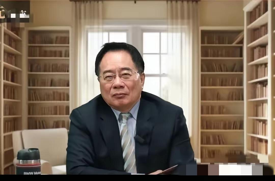 近日，蔡正元在媒体节目中说:  ”蔡英文不承认“九二共识”，大陆还不是照样给她加